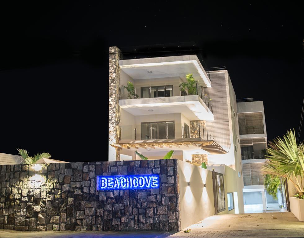 Beachcove Apartment 2 Pereybere Beach Екстериор снимка